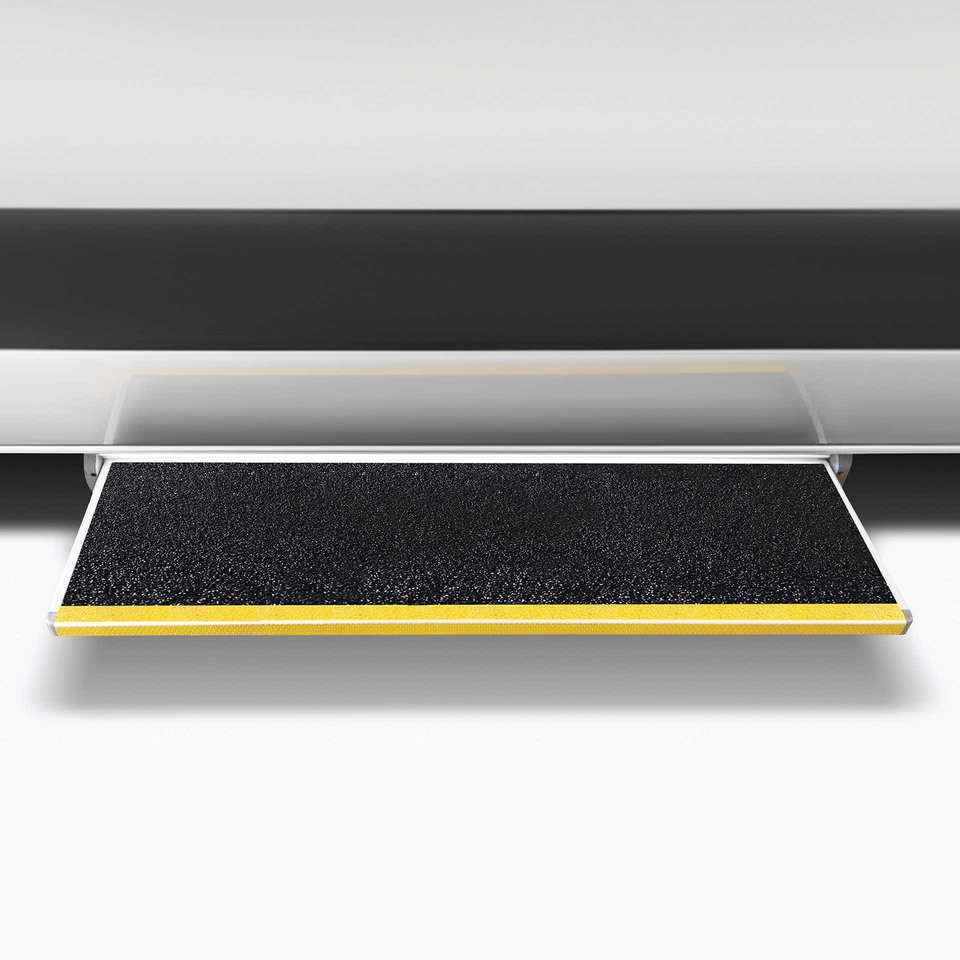 Elektrische Van Trittstufe ausgefahren. Serie E1 Van Trittstufe Tragkraft, Einbauhöhe, Gewicht