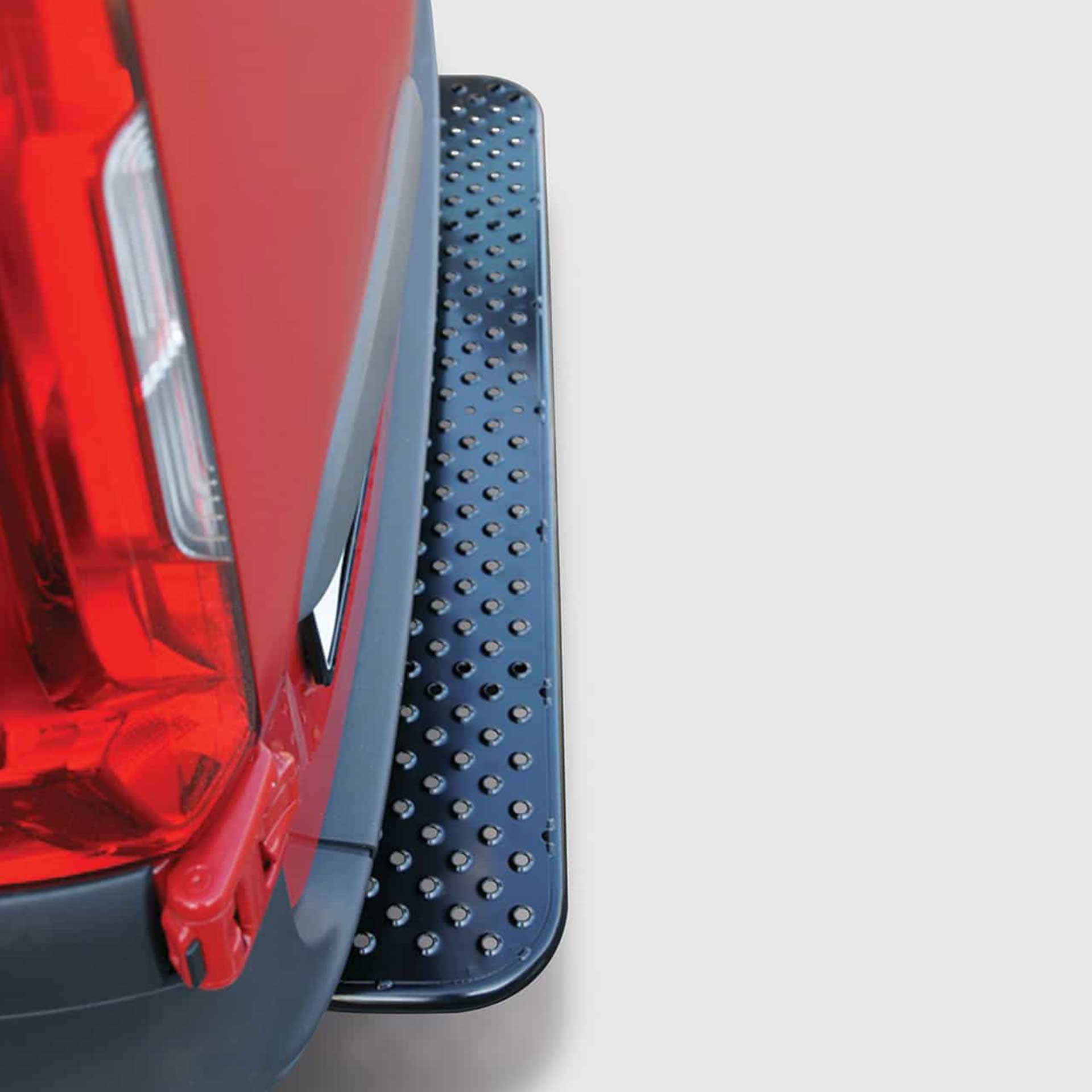 Heckstufe Mercedes-Benz, Ford, Nissan, Opel, MAN, Toyota, Fiat, Peugeot, Renault, Citroen, Hyundai, VW, Iveco. Tragkraft, Breite, Tiefe. Serie-HQ von AlphaDynamik