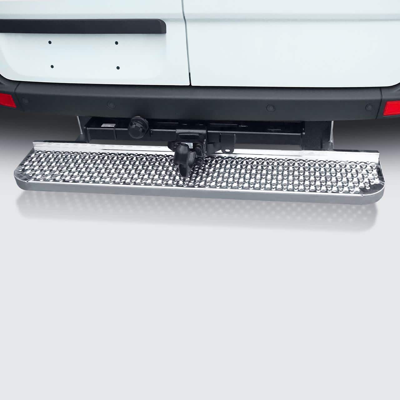 Heckstufe für Transporter Tragkraft, Breite, Tiefe. Maximalen Einstiegskomfort Serie HTF von AlphaDynamik